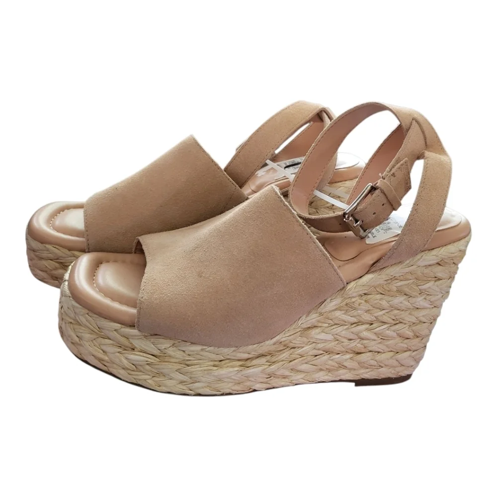 Marc Fisher Nelly‎  Wms 9.5 Natural Genuine  Suede Wedge Espadrille Sandal
